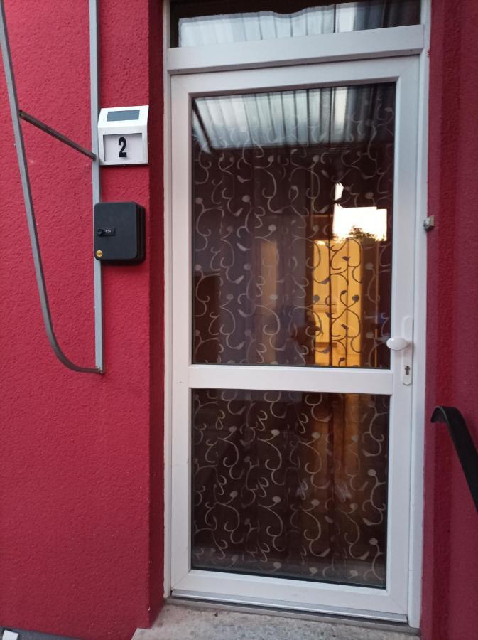 Gaststaette Molitor Apartment Saarlouis Exterior photo