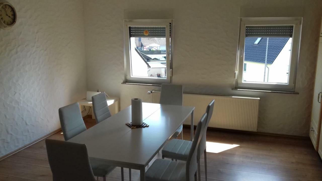 Gaststaette Molitor Apartment Saarlouis Exterior photo